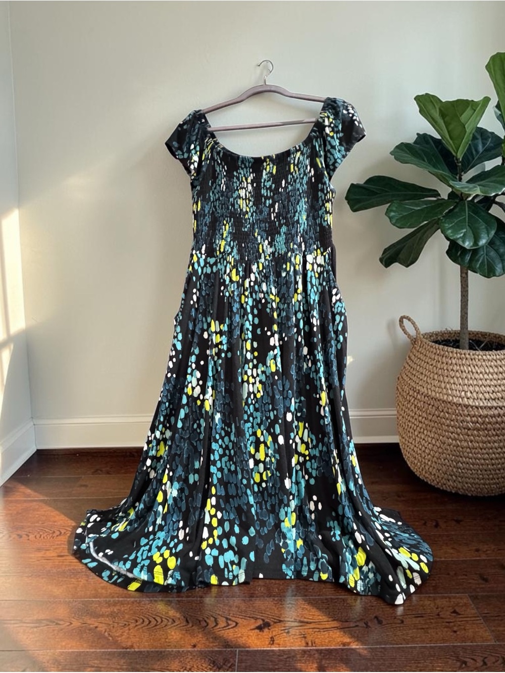 torrid Black Midi Dress with Blue & Yellow Dot Pattern Size 1 or 16/18 - Picture 4 of 4